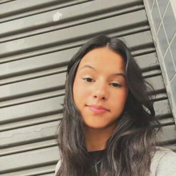 Babysitter in São Paulo: Lorrane