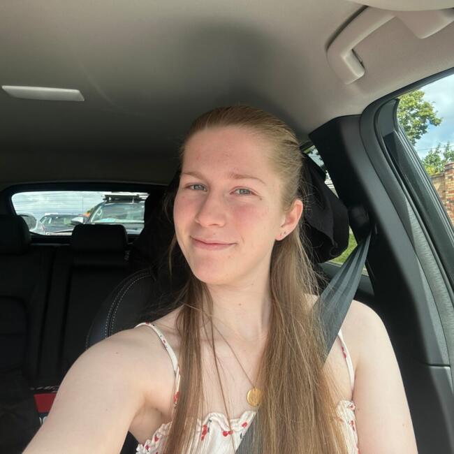 Babysitter in Brisbane: Emaleigh