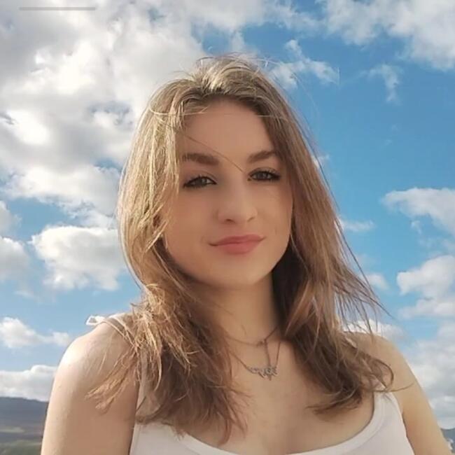 Nanny in Zizur Mayor: Taya