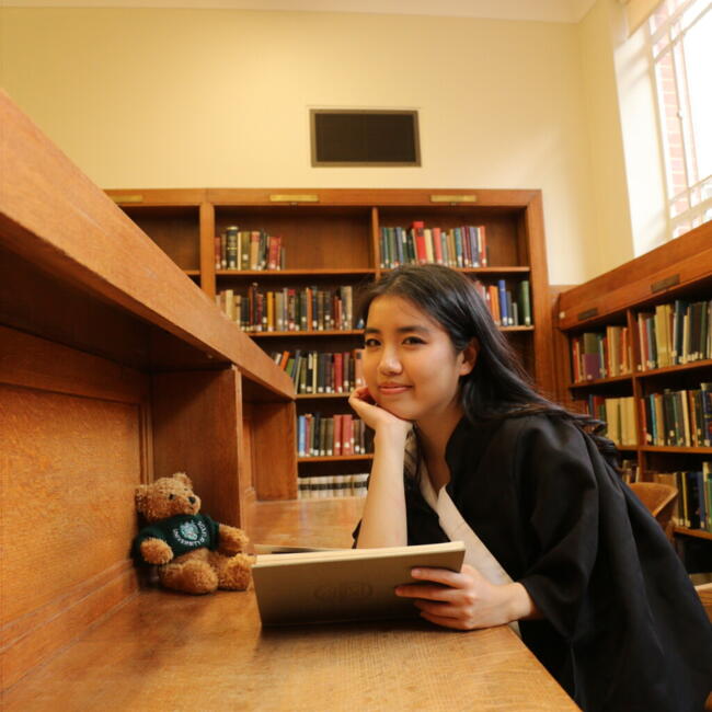 Babysitter in Shrewsbury: Mengchu