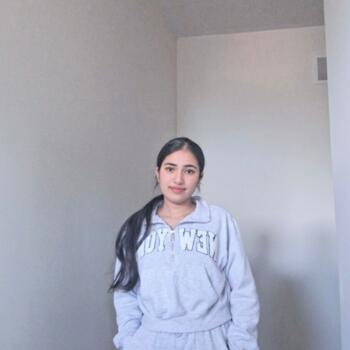 Babysitter Brampton: Manpreet