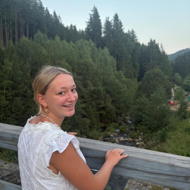 Babysitter in Ledegem: Chayenne