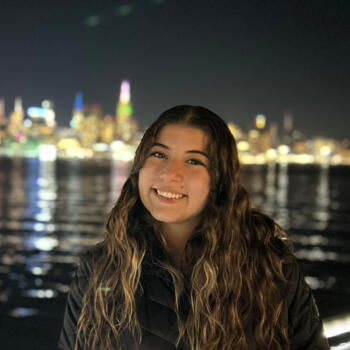 Babysitter in Mount Arlington: Emily