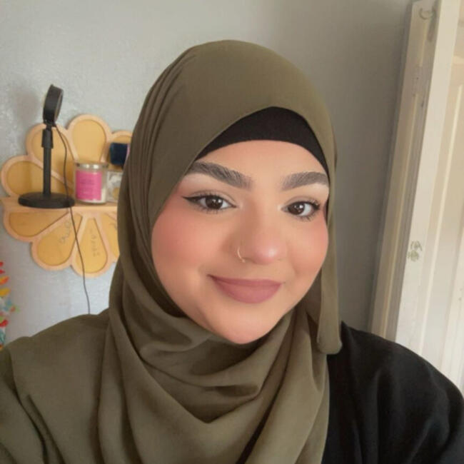 Babysitter in South San Francisco: Fariba