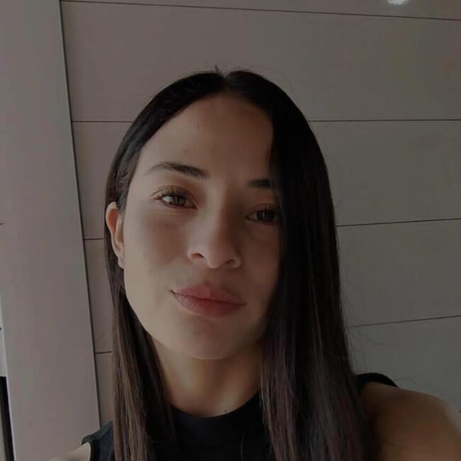 Niñera en Villa Ojo de Agua: Antonella