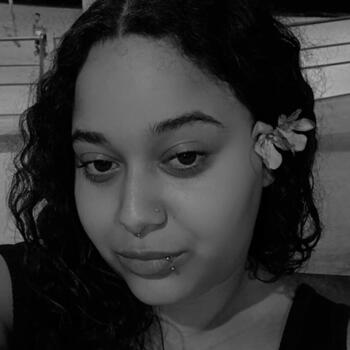 Babysitter in Guarapari: Eliza