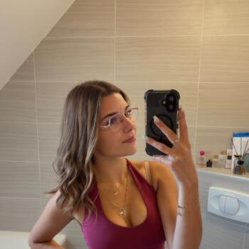 Baby-sitter Iverny: Léane