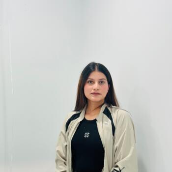 Babysitter Melbourne: KIRANPREET