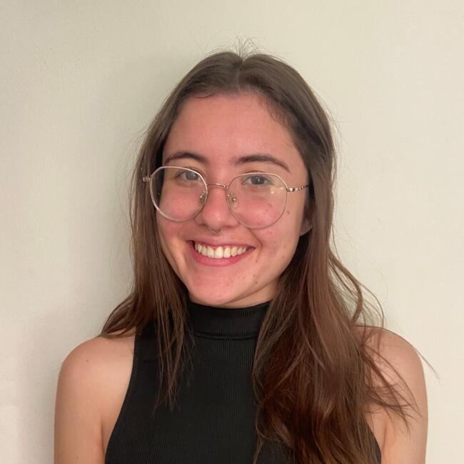 Babá em Lavras: Ana Clara