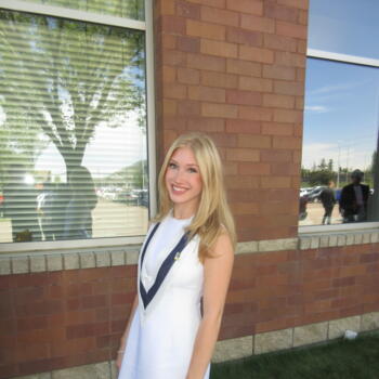 Baby-sitter in Calgary: Jayleen