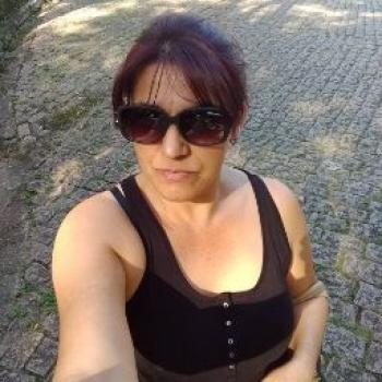 Babá em Joinville: Lourdes