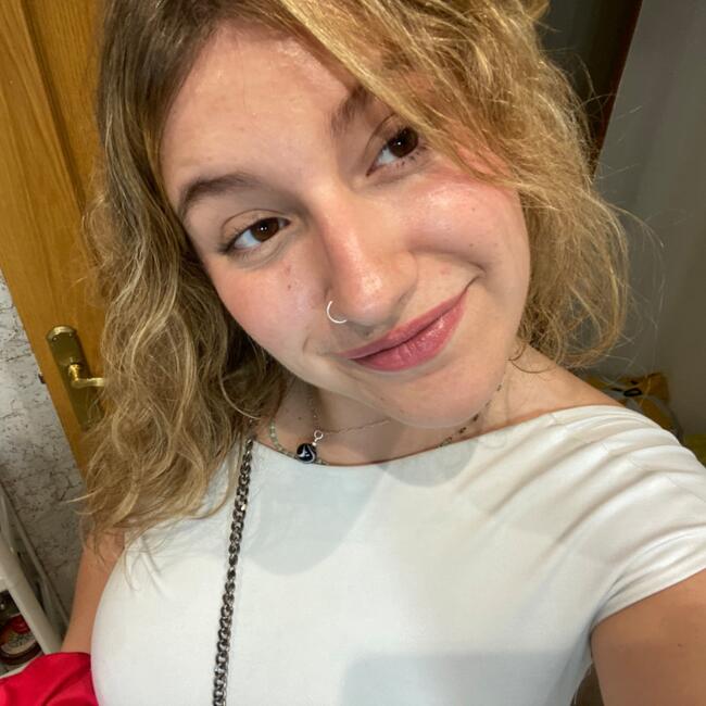 Babysitter in Madrid: Ariadna