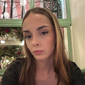 Trabajo de canguro en Mogán: Lara