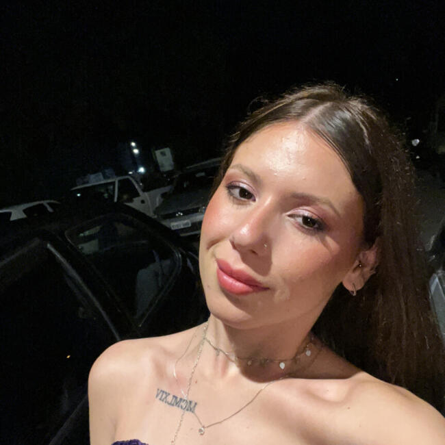 Babysitter in Criciúma: Larissa