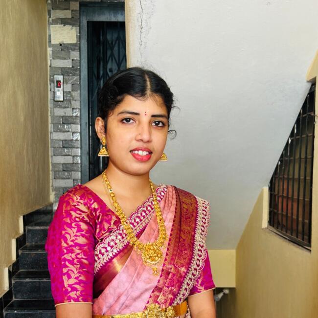Babysitter in Hyderabad: Sandhyarani