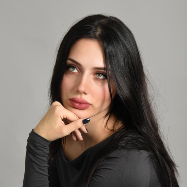 Babysitter in Namür: Alessia