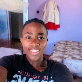 Babysitter Paredes: Danifa