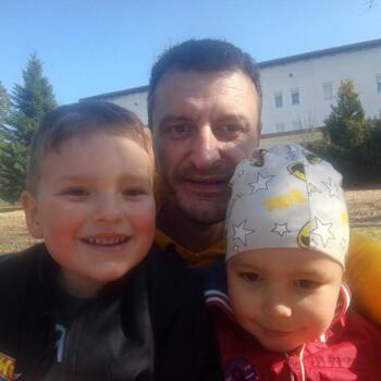 Roditelj Beograd: Milan