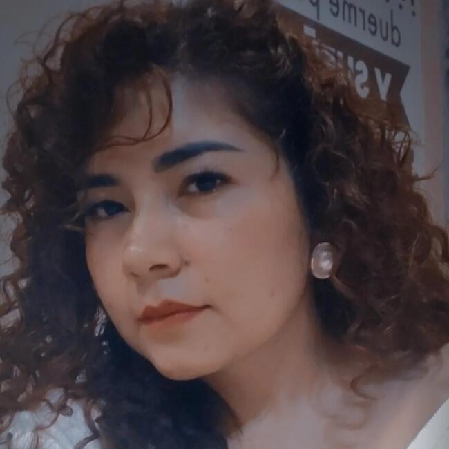 Babysitter in Pamplona: Evelyn Soto