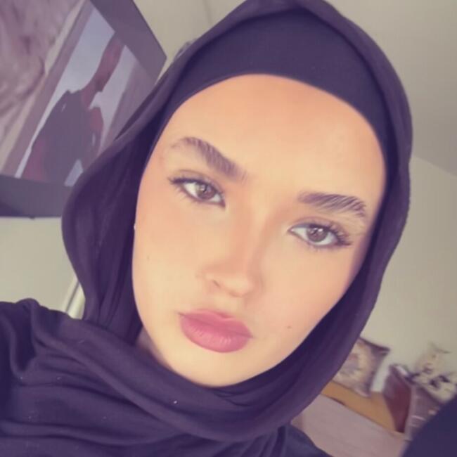 Babysitter in Montpellier: Amira