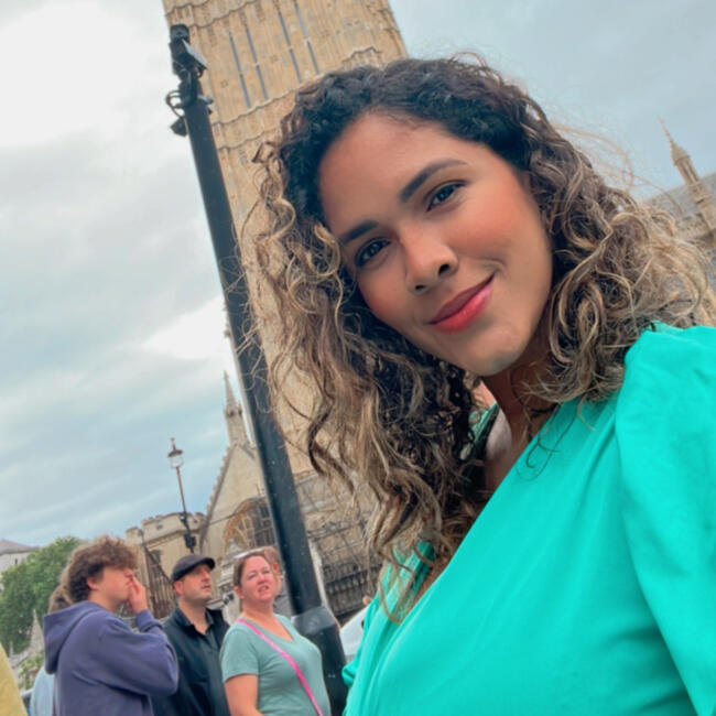 Nanny in London: Elohaine