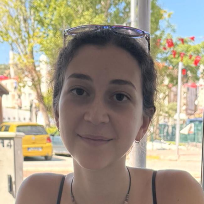 Babysitter in Berlin: Aspasia