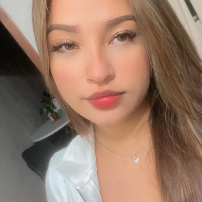 Babysitter in Campo Grande: Lorena