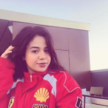 Babysitter in Meknès: Mouna