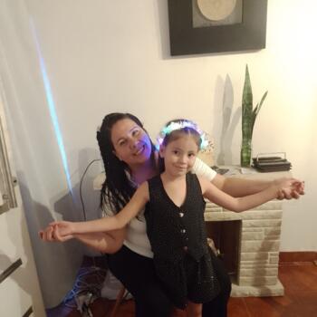 Niñera en González Catán: Vanina