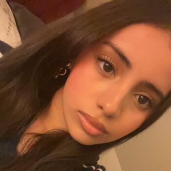 Babysitter in Auxerre: Muna