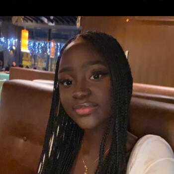 Babysitter Nottingham: Binta