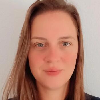 Babysitter em Figueira da Foz: Veronica