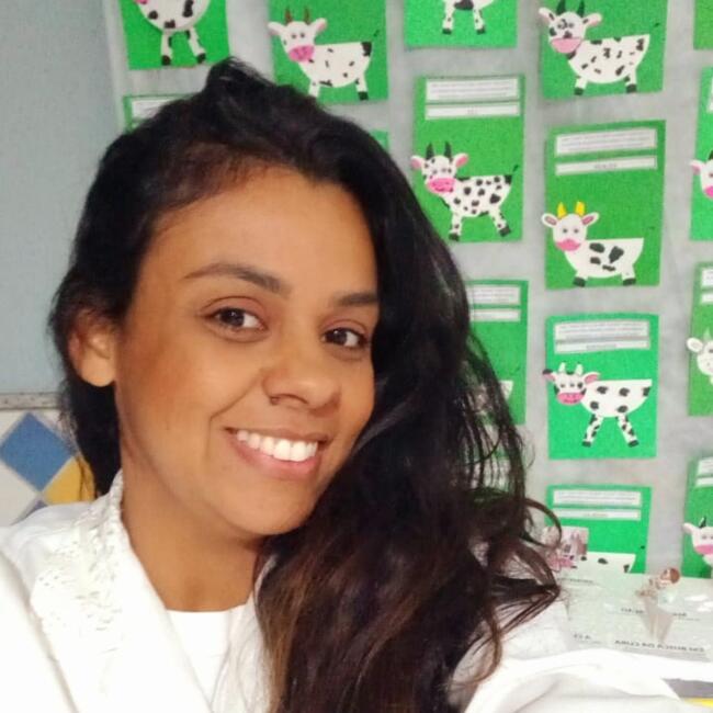 Emprego de babá em Rio de Janeiro: Thuany