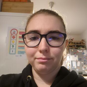 Babysitter in Le Crès: Bénédicte