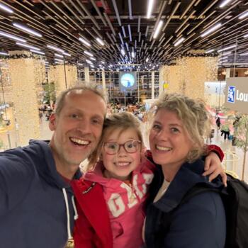 Babysitting job in Perth: babysitting job Marloes