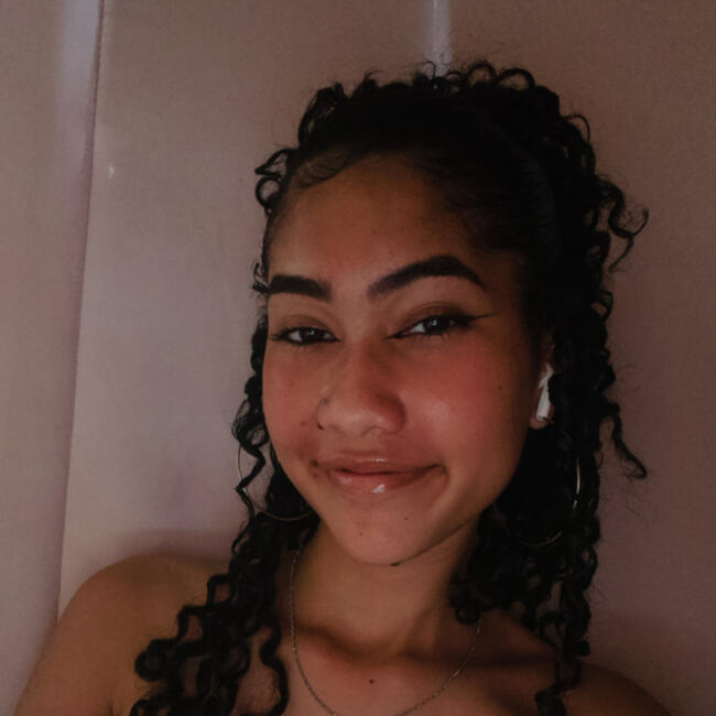 Babysitter in Rio Branco: Evellyn