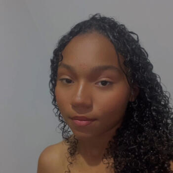 Babysitter Porto Nacional: Yara