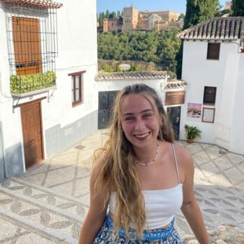 Babysitter in Sabadell: Ainhoa