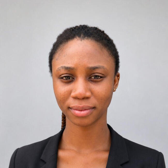 Babysitter in Abidjan: Korika Nourah