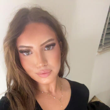 Oppas in Rotterdam: Dania