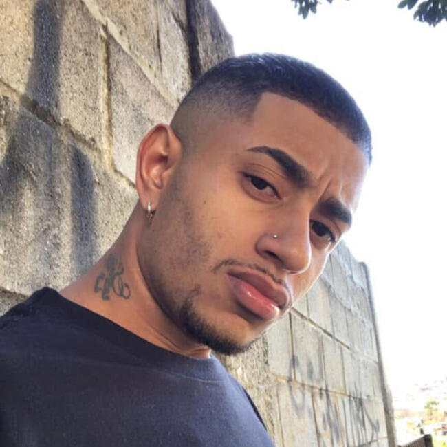 Babysitting job in Belo Horizonte: Jhonnathan