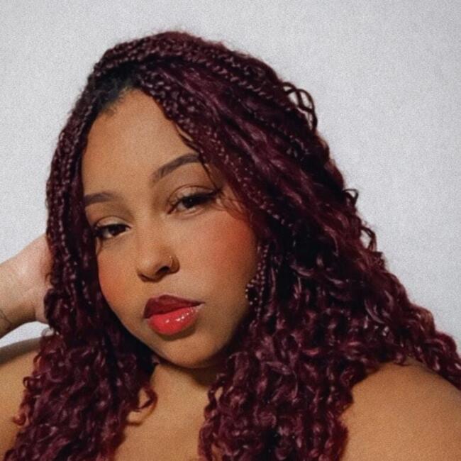 Babysitter in Embu das Artes: Ingrid