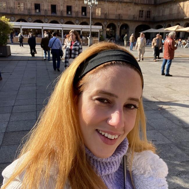 Babysitter em Oliveira de Azeméis: Maiara