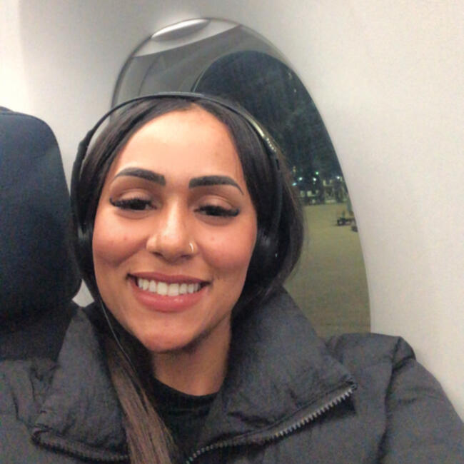 Babysitter in London: Taynara