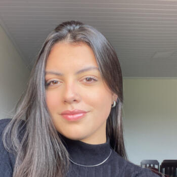 Babá em Volta Redonda: Ana clara