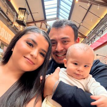 Padre/madre Bogotá: Lau