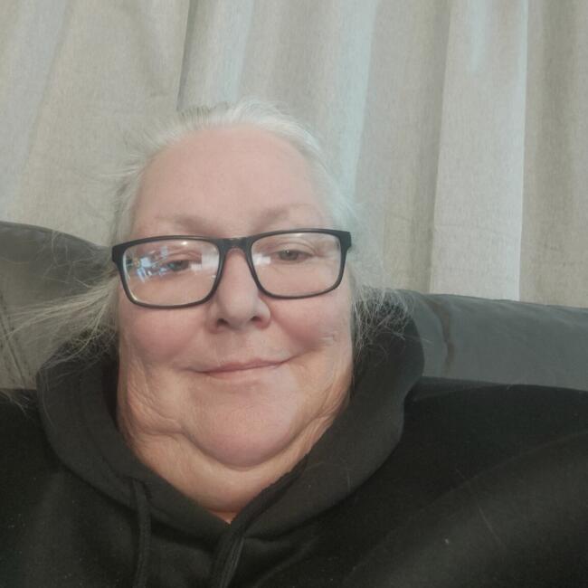 Babysitter in Christchurch: Sharon