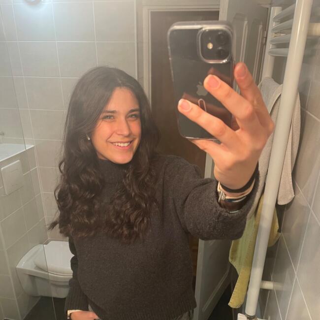 Babysitter in Toulouse: Juliette