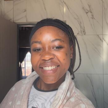 Babysitter in Itsoseng: Tidimalo