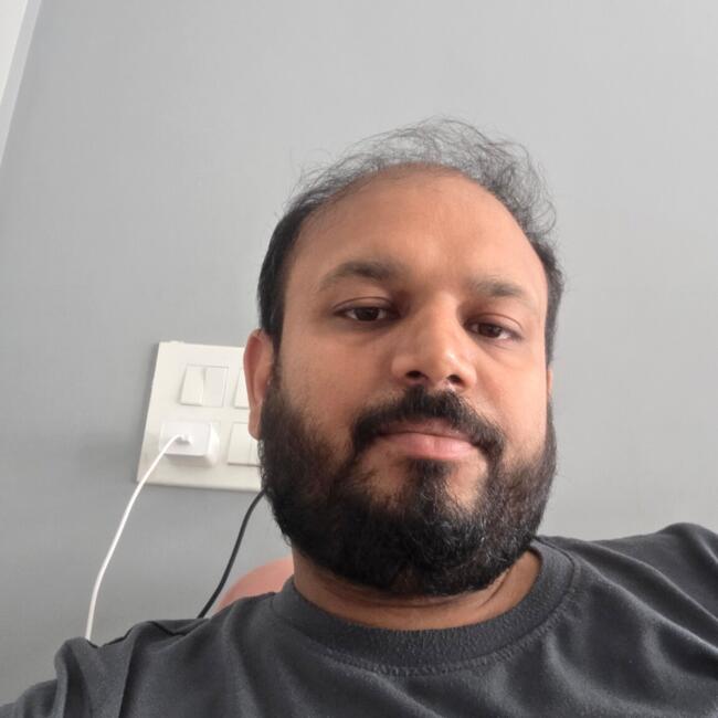 नोएडा में बेबीसिटिंग की नौकरी: Srishti